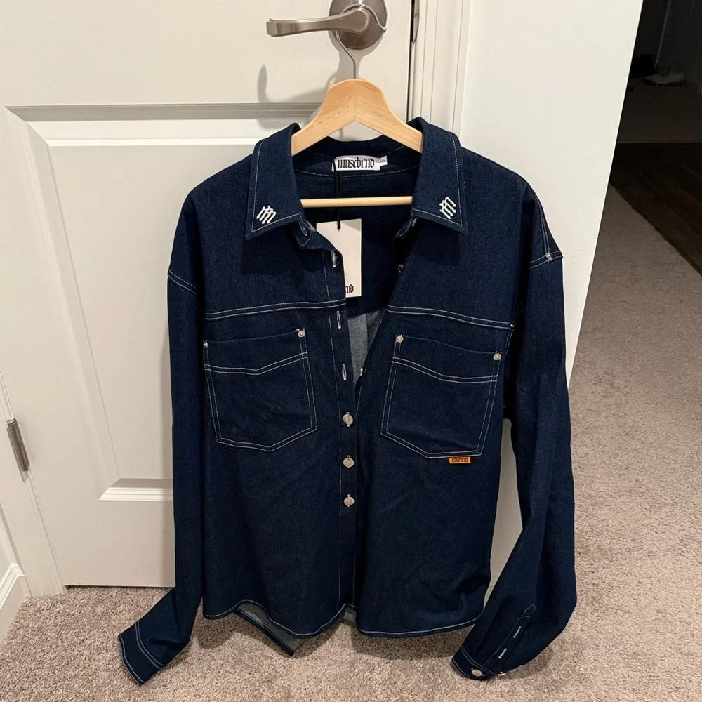 Shacket - Picture 4 of 6